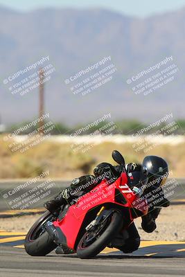 media/Oct-17-2024-Racers Edge (Thu) [[f51934c085]]/B Group/Session 4 (Turn 16)/